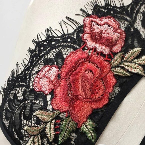 Black Eyelash Lace Embroidered Rose patch Bralette - Picture 4 of 7